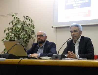 Carburanti,
nuove norme
su cartelloni
e comunicazione
dei prezzi al Ministero