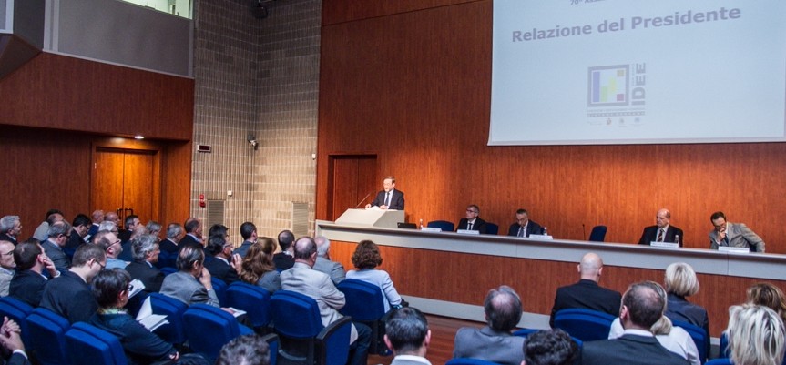 L’assemblea dell’Ascom / «Insegniamo alle imprese a giocare in attacco»