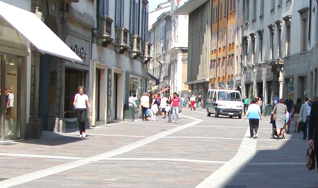 Compravendite di negozi, Bergamo “contrastata”