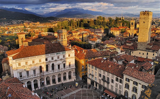 Bergamo-piazza Vecchia