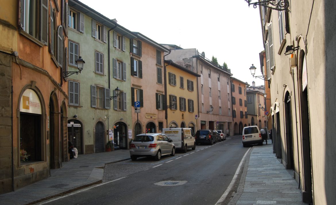 Borgo Palazzo, le “Botteghe” rilanciano e puntano al distretto 