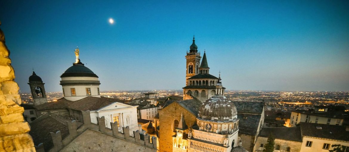 I nostri più cari auguri di buone Feste!