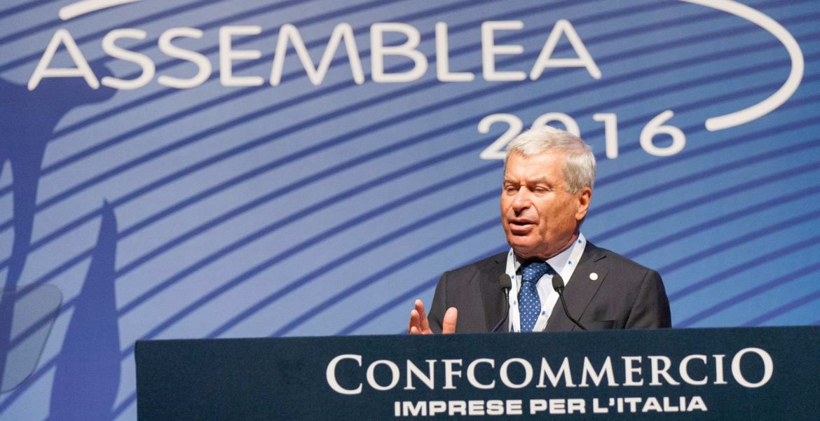 L’assemblea di Confcommercio / Sangalli: “Aumentare l’Iva è come lanciare un boomerang”