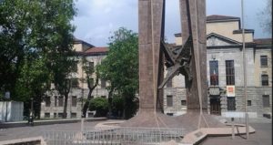 piazzale degli Alpini