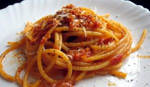 spaghetti-amatriciana