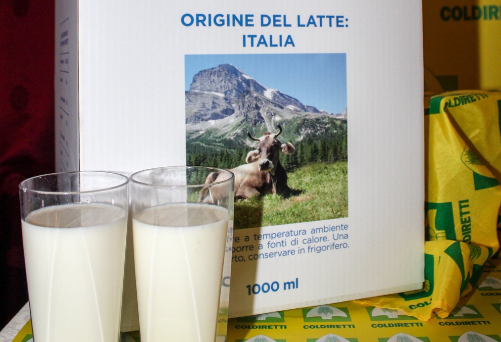 Latte: è ufficiale, via libera all’etichetta Made in Italy