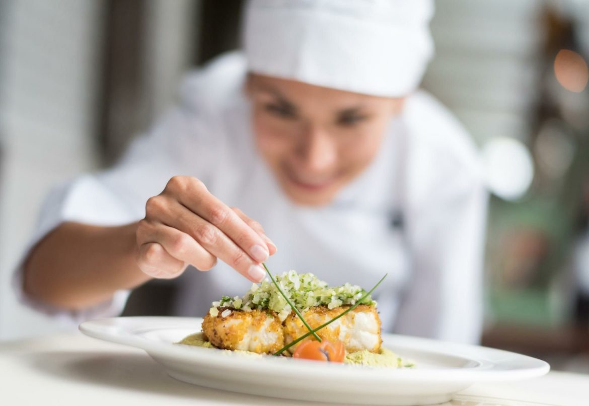 Chef stellate: brillano in cucina, meno sui media