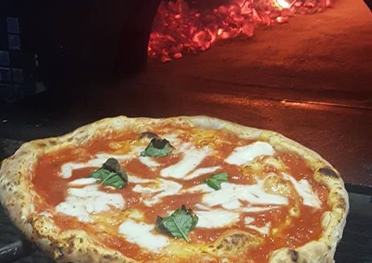 La pizza a Bergamo ha il sapore della Costiera, di Tramonti