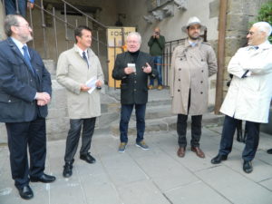 L'inaugurazione con il presidente della Camera di Commercio di Bergamo Paolo Malvestiti, il sindaco Giorgio Gori, Alberto Marcomini, il fondatore del progetto Francesco Maroni e Alberto Gottardi che ha curato la realizzazione