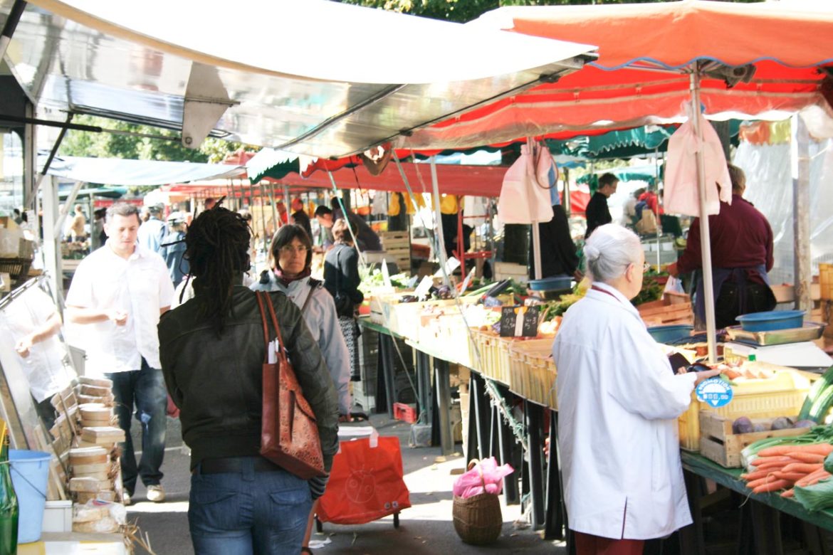 Venerdì 9 aprile la protesta degli ambulanti non alimentari. “Niente vendita chiediamo solo di riaprire”