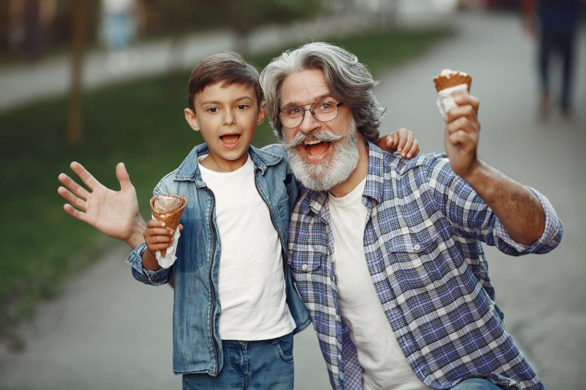 Festa dei nonni, una merenda speciale offerta dai Gelatieri Bergamaschi14 gelaterie per 17 strutture. I Gelatieri alla festa al Don Orione 
